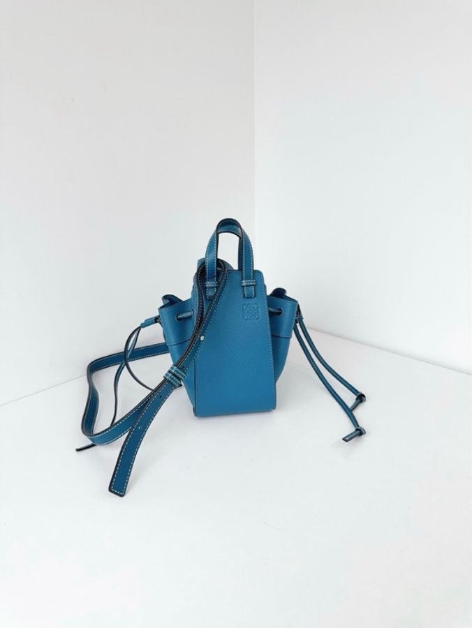 ✨Loewe羅意威|Hammock mini吊床包 牛仔藍荔枝皮|98新-1