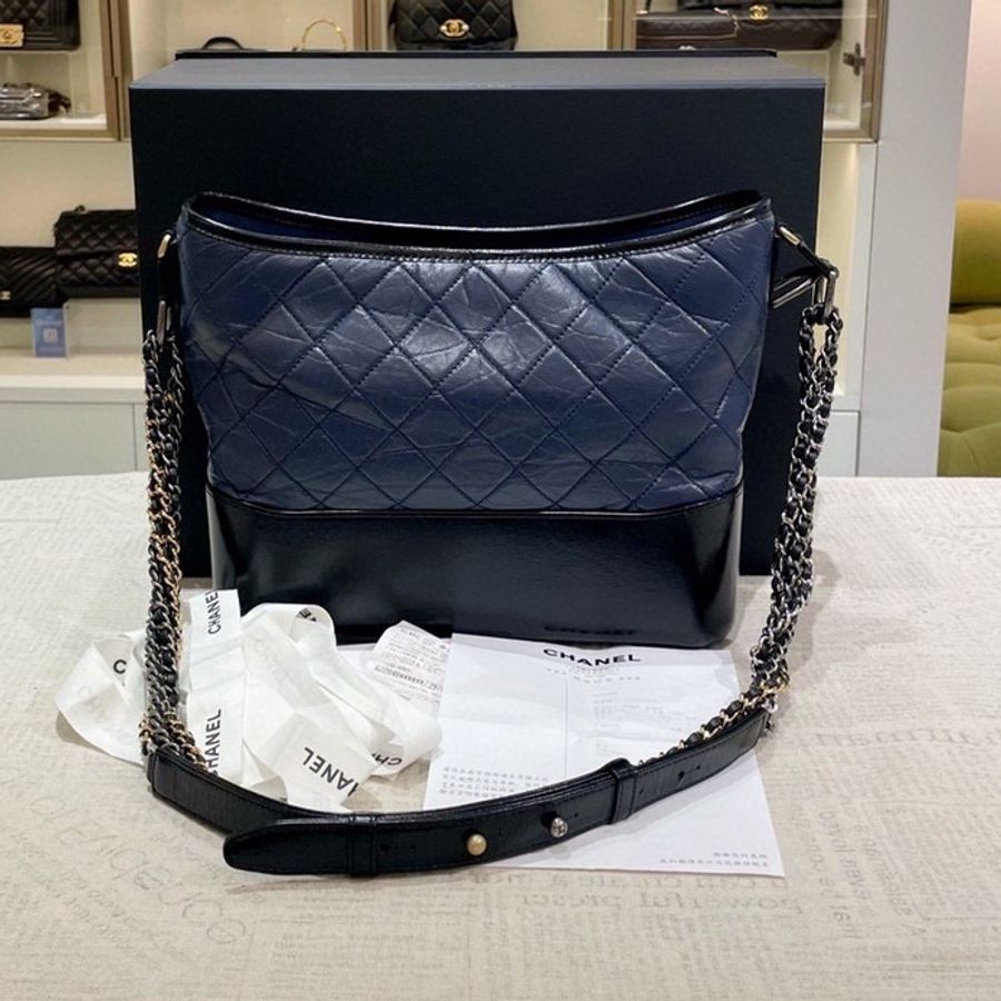 Chanel香奈兒 中號流浪包 鐳射26開， 男女同款 明星單品-1