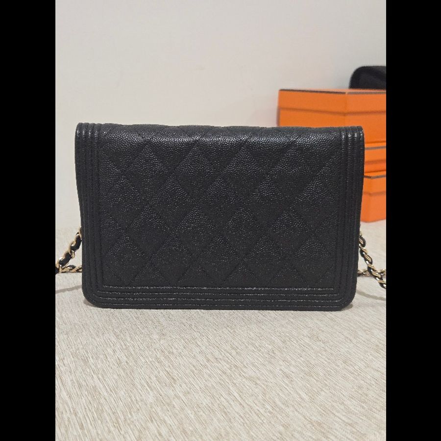 Chanel 香奈兒 Boy WOC 黑色荔枝紋牛皮 淡金扣-6
