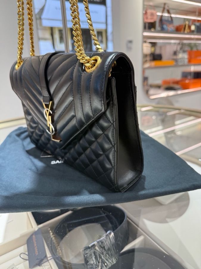 SAINT LAURENT/聖羅蘭/YSL ENVELOPE系列 經典 黑金 信封包 單肩包 斜挎腋下包 限量三色金Logo款 尺寸:約24×18×6附件:塵袋。-3