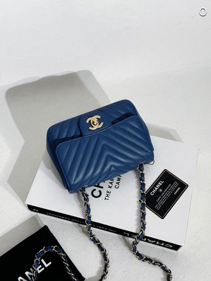 【威選精品|Chanel 電光藍金扣 V紋 方胖子】-9