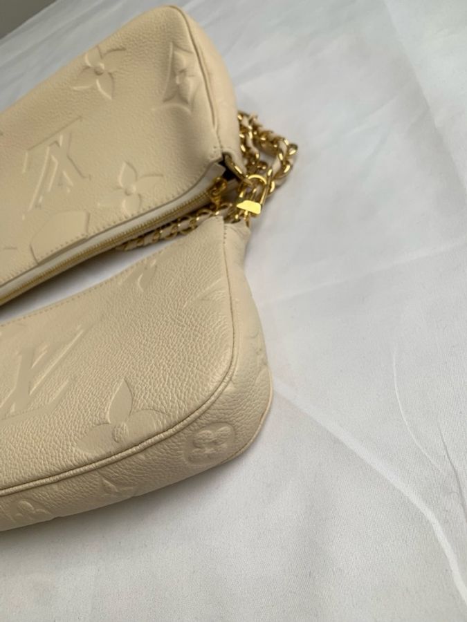 Louis Vuitton 路易威登四合一 奶昔白鏈條包 尺寸25 x 14.5 x 4.5 缺皮肩帶-11