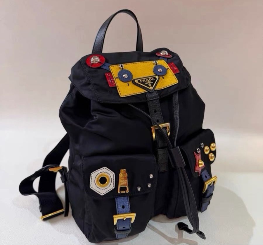 【威選精品|Prada 機器人降落傘後背包】-0