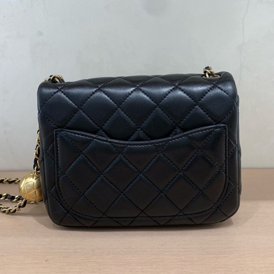 香奈兒 Chanel 金球方胖子羊皮 黑金永恆金球點睛 鏈條隨心調節-1