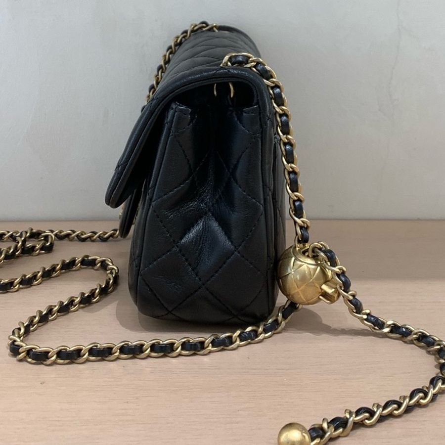 香奈兒 Chanel 金球方胖子羊皮 黑金永恆金球點睛 鏈條隨心調節-3