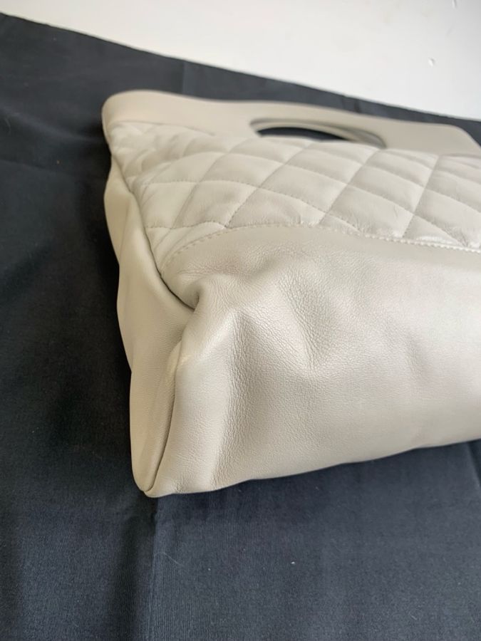 香奈兒 Chanel 31bag 大象灰油蠟皮大號 經典菱格紋 手提單肩包 28開 尺寸 39×17×40-8
