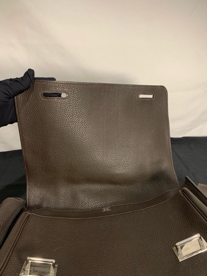 愛馬仕 Hermes  銀扣棕色男士郵差公文包 單肩斜挎包 框 P Togo皮-7