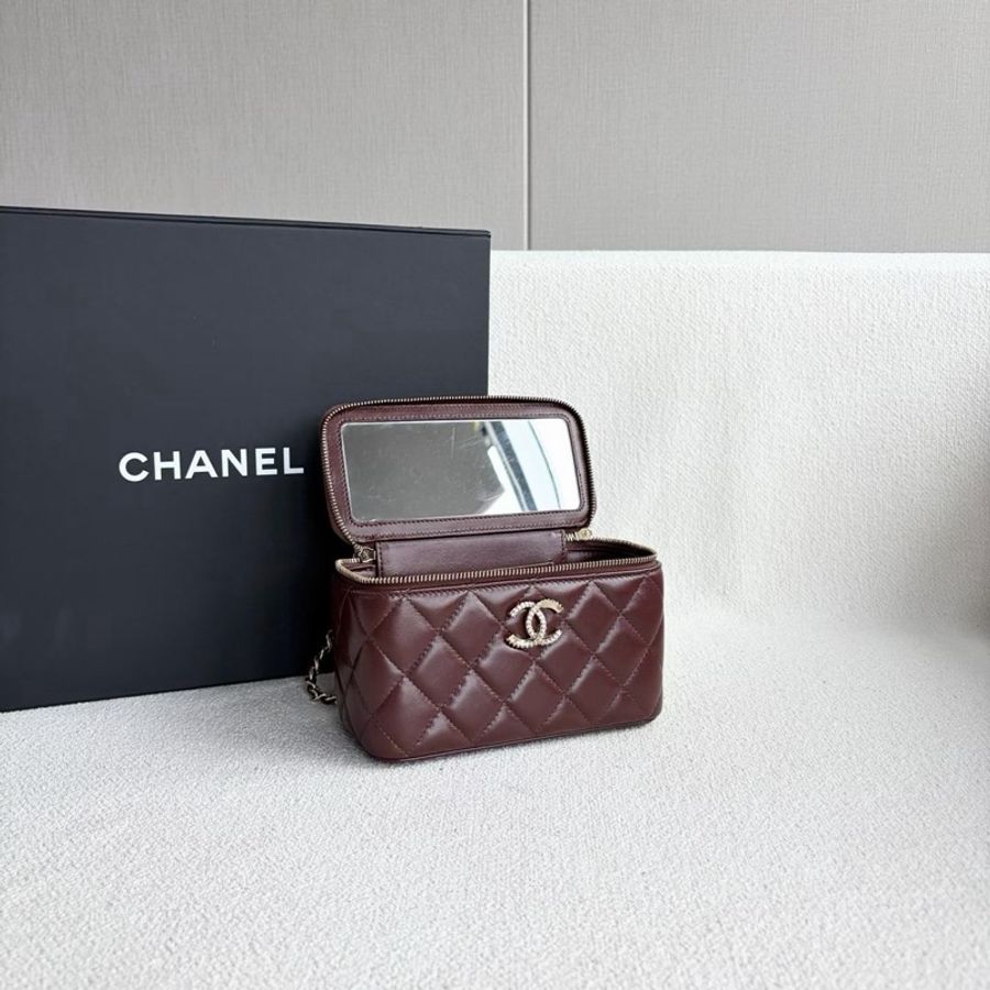 【威選精品|CHANEL 酒紅水鑽手柄盒子化妝包】-4