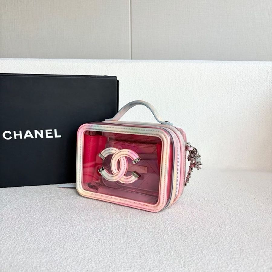 【威選精品|CHANEL 炫彩 PVC 銀扣 透明相機包】-4