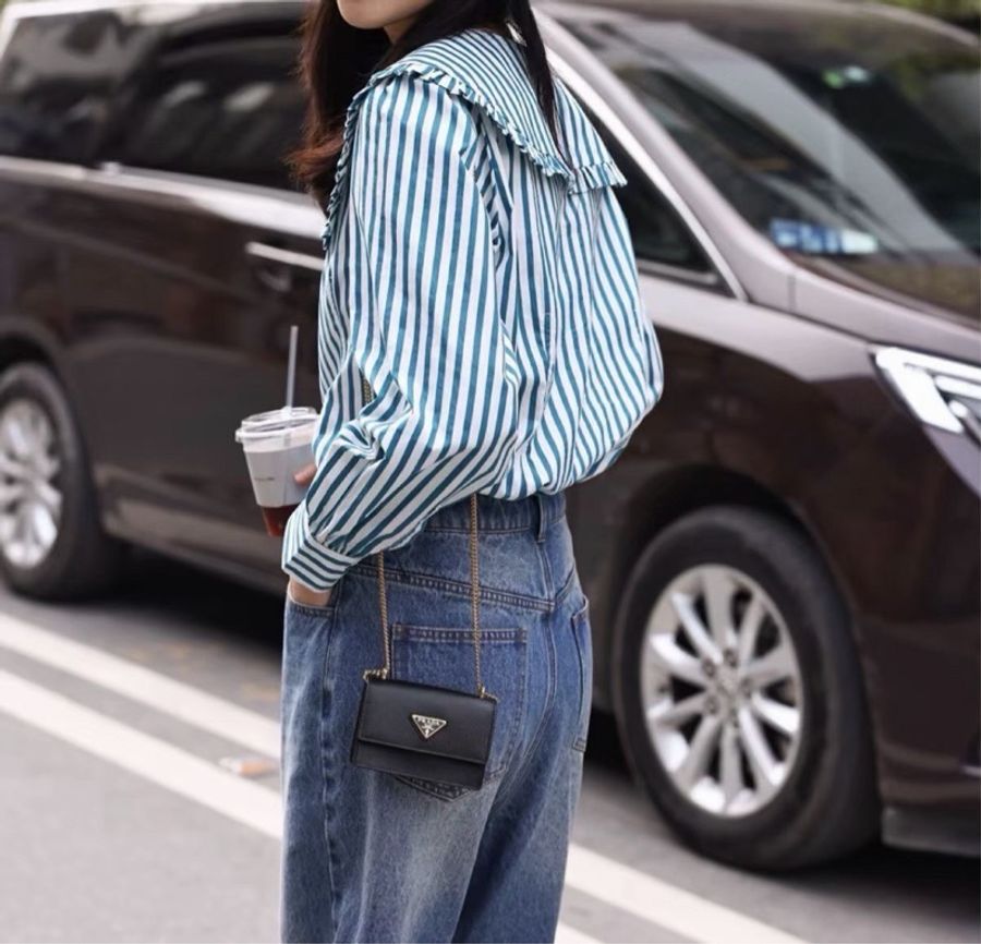 【威選精品|PRADA Saffiano 迷你鏈條卡片夾】-1