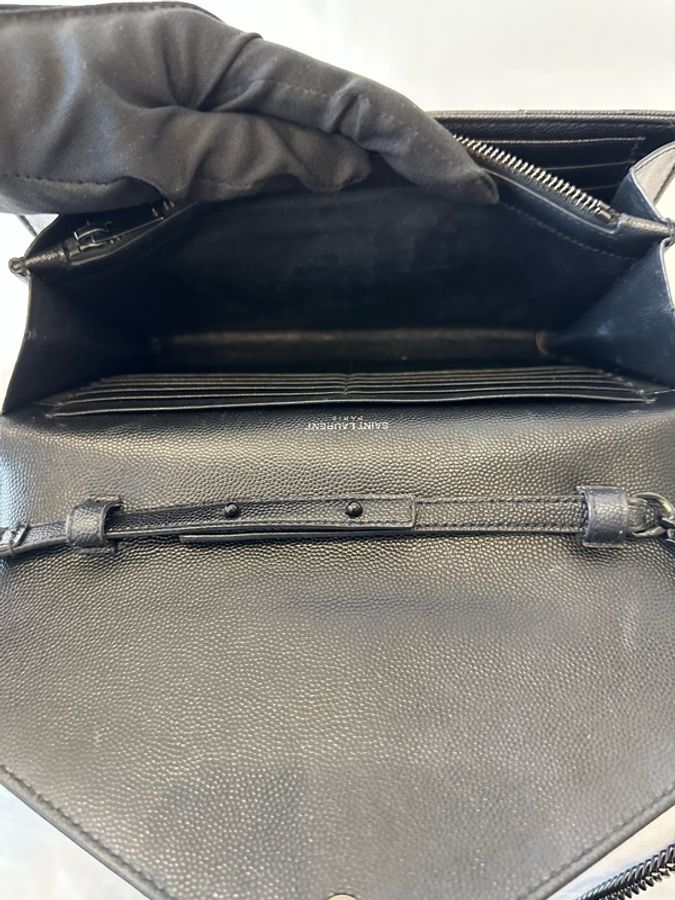 #高CP#現貨不用等#時尚有型#YSL 魚子醬信封包-14