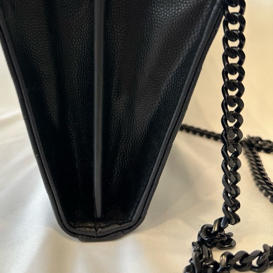 #高CP#現貨不用等#時尚有型#YSL 魚子醬信封包-22