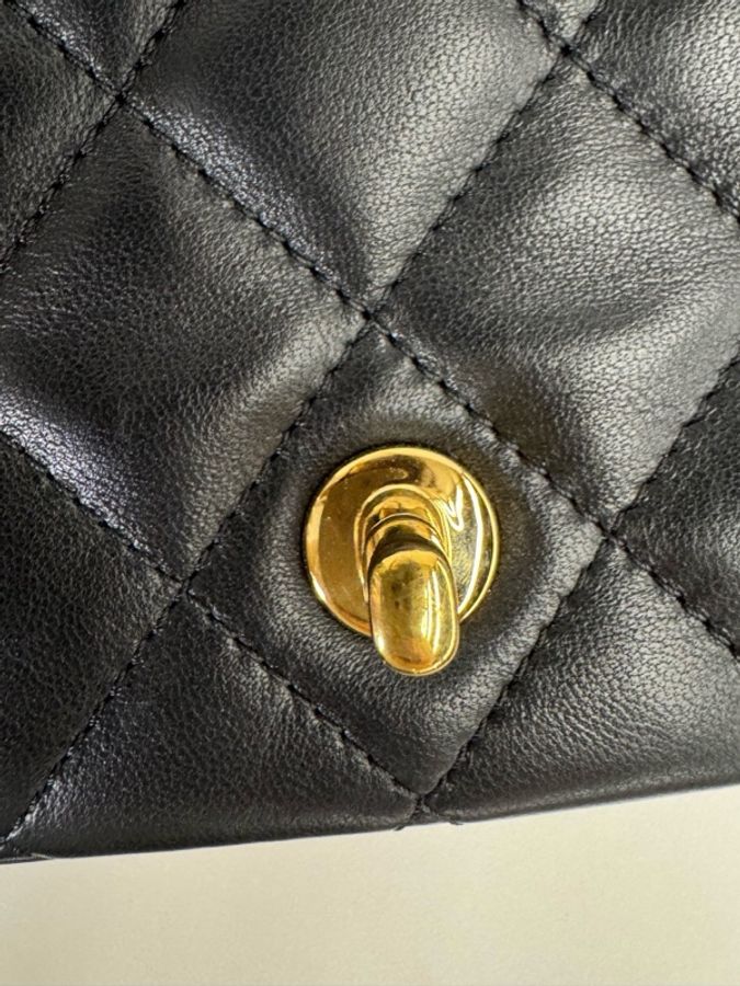 Chanel 香奈兒 黑金 羊皮 24a 24s 亞克力 水晶 手柄 大mini 芯片款 24年購入-13