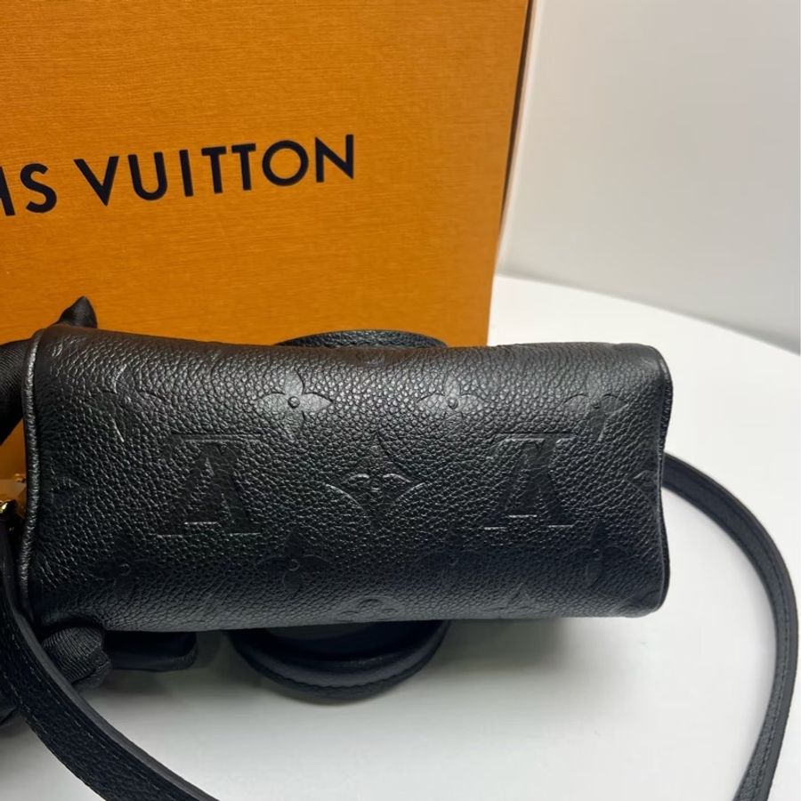 #台灣購證 #大全配 LV Speedy nano 黑色全皮壓紋芯片-3