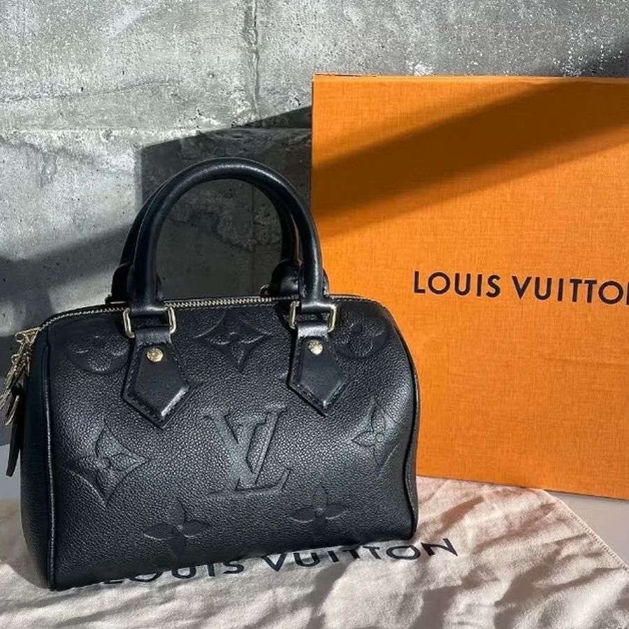 #台灣購證 #大全配 LV Speedy nano 黑色全皮壓紋芯片-4