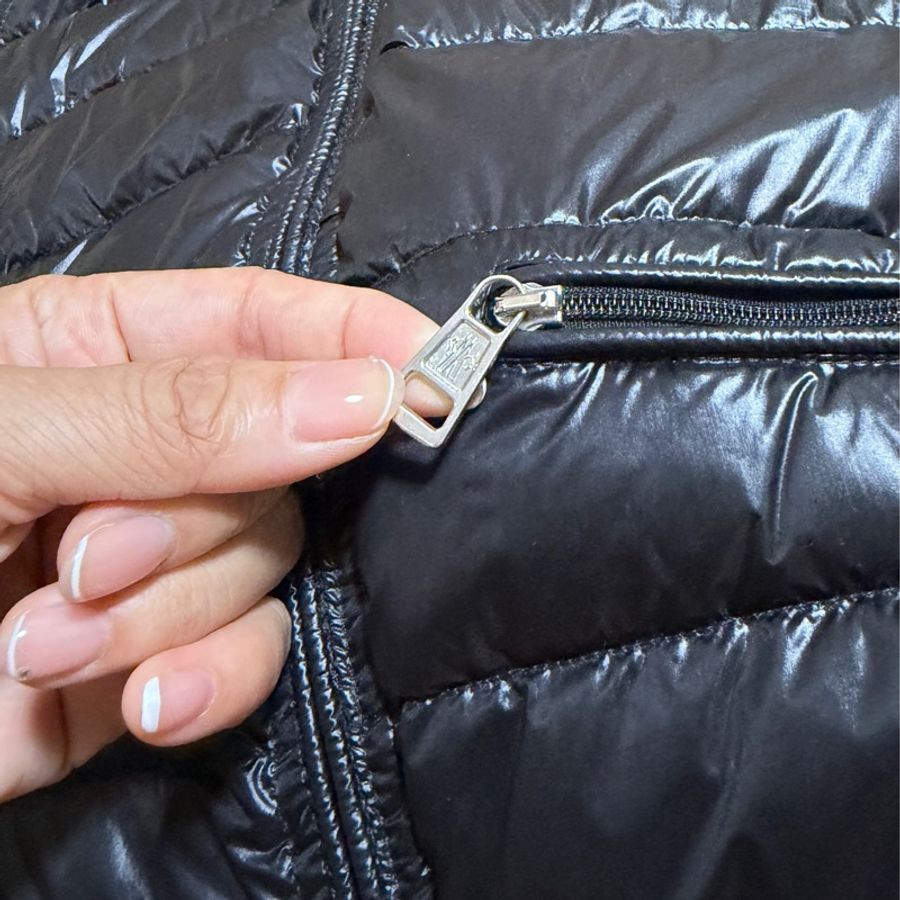 MONCLER GUI GILET GUI VEST 黑色 輕羽絨 羽絨背心 防風背心-8