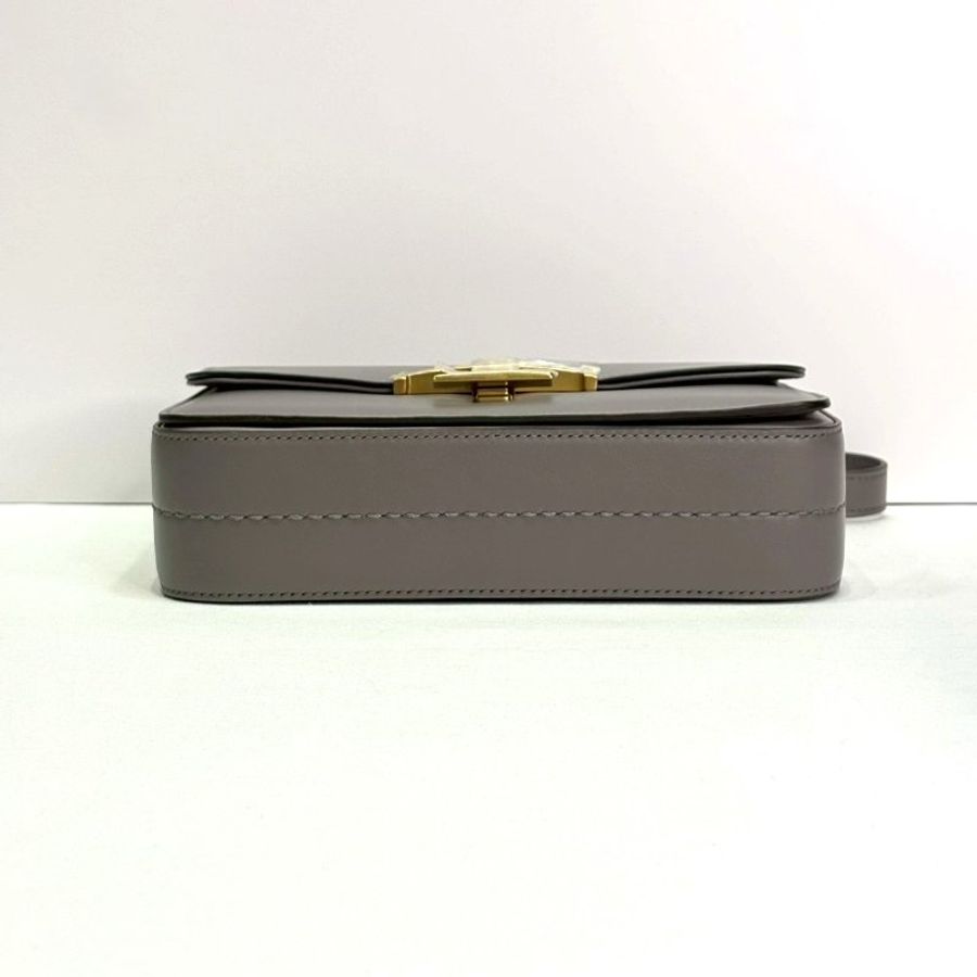 TOD'S T Timeless皮革翻蓋斜背包-8