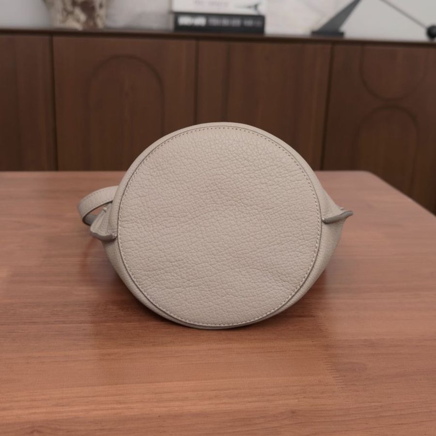 CELINE 大象灰銀扣Big Bag Nano 手提肩背斜背包 15*20*15 98新配件塵袋-3