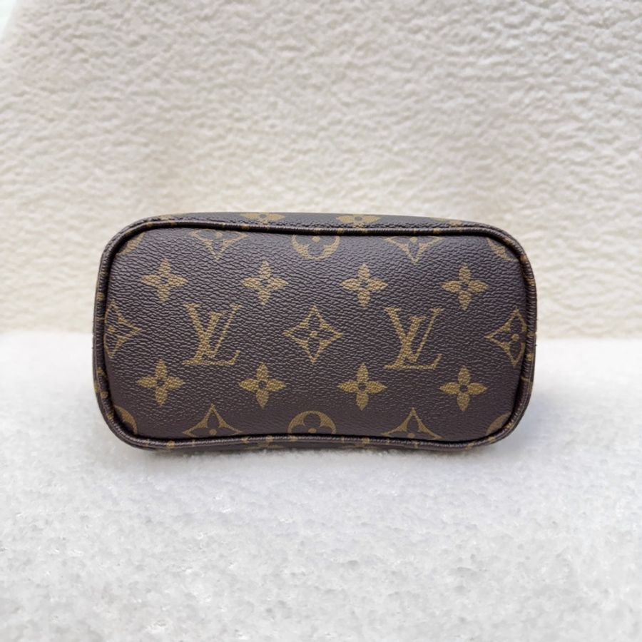 LV 路易威登 原花 Monogram Neverfull BB 奶茶色 背帶 手提包 肩背包 斜背包 M46705-13