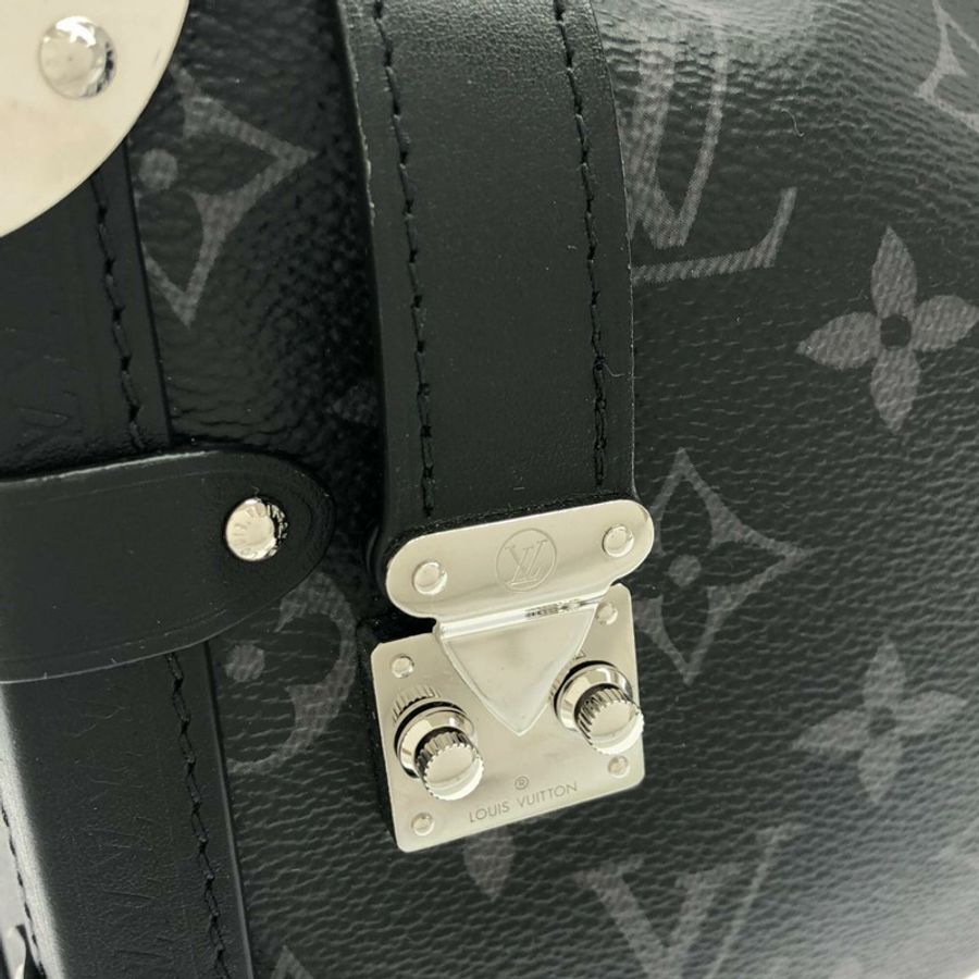 路易威登 Monogram Eclipse Side Trunk EW MM M26226 肩背包-4