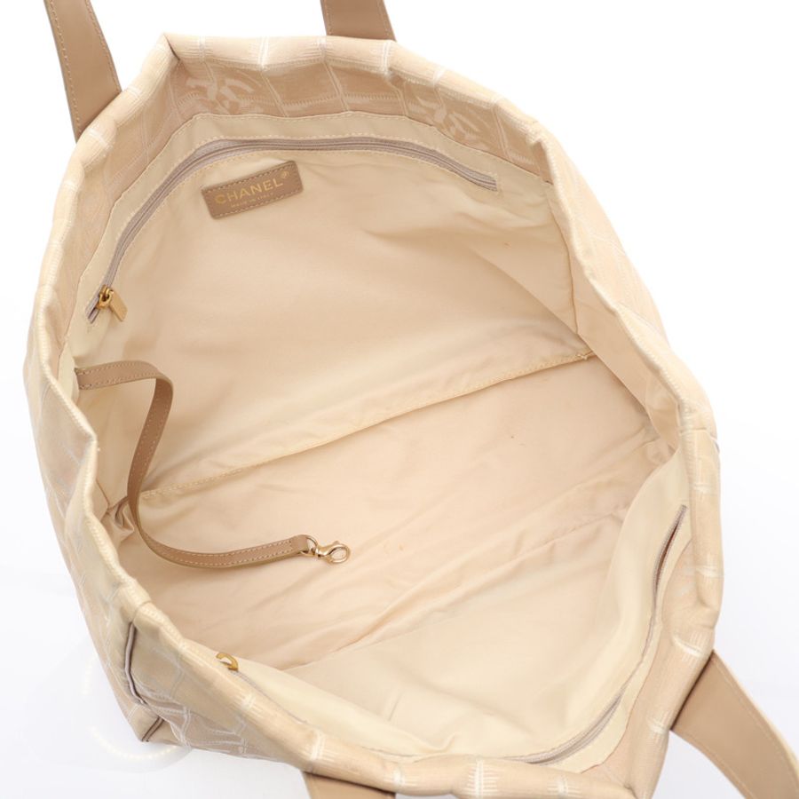 淺褐色 尼龍 Travel Line 肩背包 無卡【CHANEL 香奈兒】 A15991-2