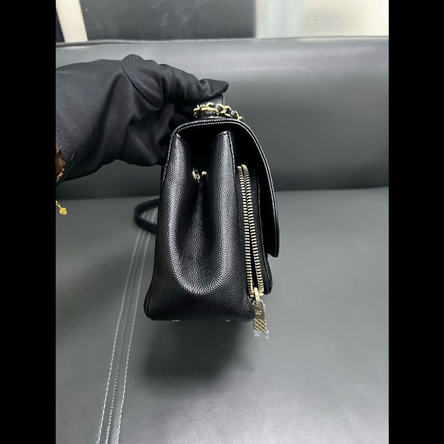 Chanel small affinity
黑金郵差-5