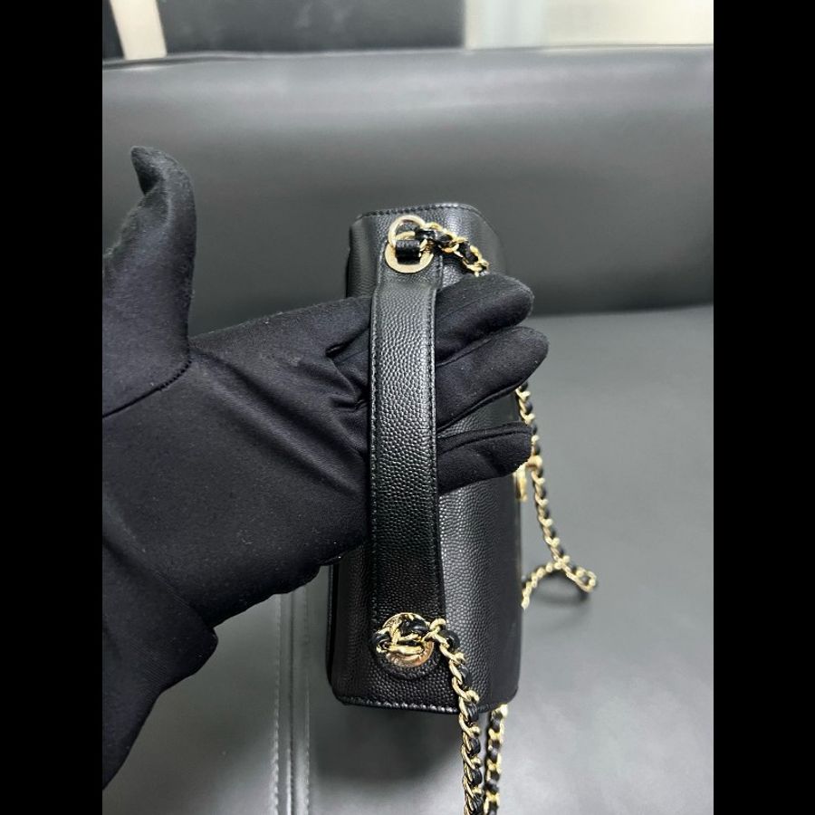 Chanel small affinity
黑金郵差-21