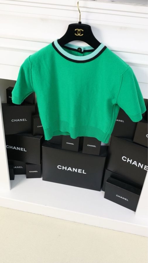 Chanel 94年草绿色针织开衫短袖半裙三件套套装-14