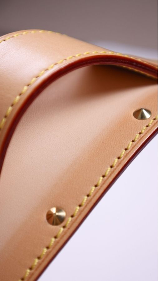LV x 村上隆限定03年黑三彩马毛奶牛纹苏哈里手提包-25