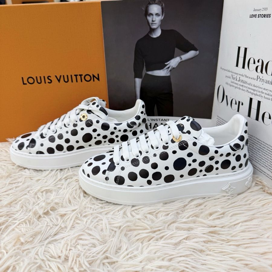 Louis vuitton/路易威登 lv 女款低幫板鞋 休閒鞋 波點 運動鞋 草間彌生聯名 尺碼36.5-2