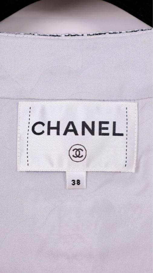 Chanel 24P周迅同款灰白条纹两口袋圆领外套-24