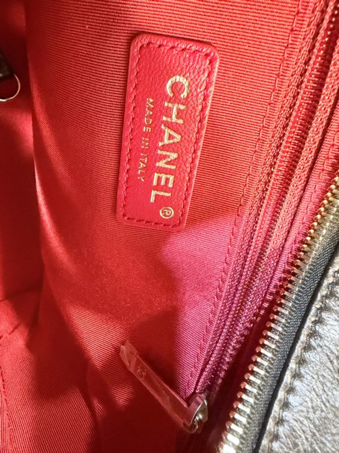 ‼️Chanel 提把款‼️中號黑復刻牛皮三色鏈流浪包-27