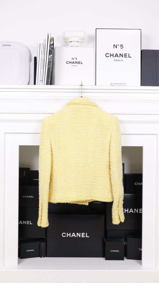 Chanel 96年柠檬黄贝母双排扣四口袋外套-1