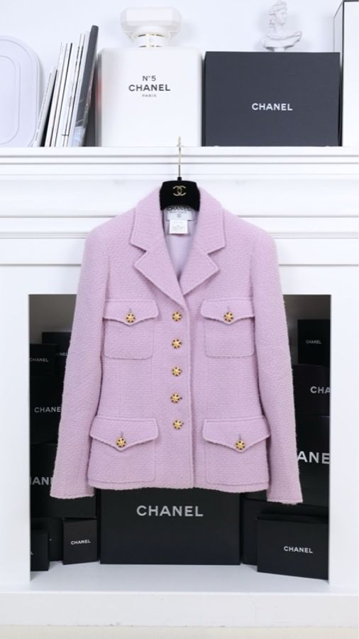 Chanel 96年秀款淡紫色琉璃扣四口袋外套-0