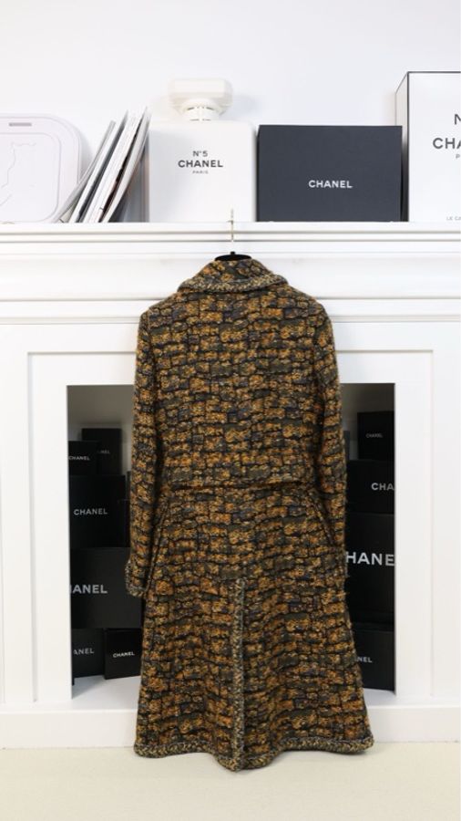 Chanel 13年爱丁堡系列金彩色粗花呢琉璃扣长款外套-1