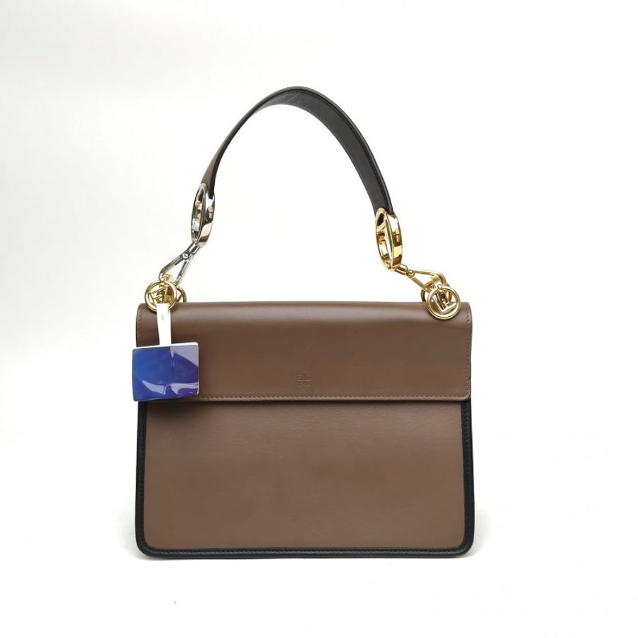 FENDI KANI金標Logo中號棕色牛皮金扣肩背包-2