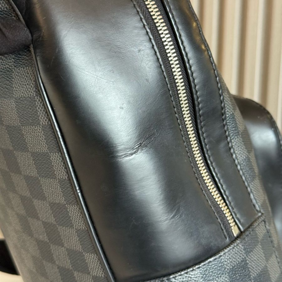 Louis Vuitton 路易威登 黑武士 棋盤格 雙肩包 尺寸30*17*39-11