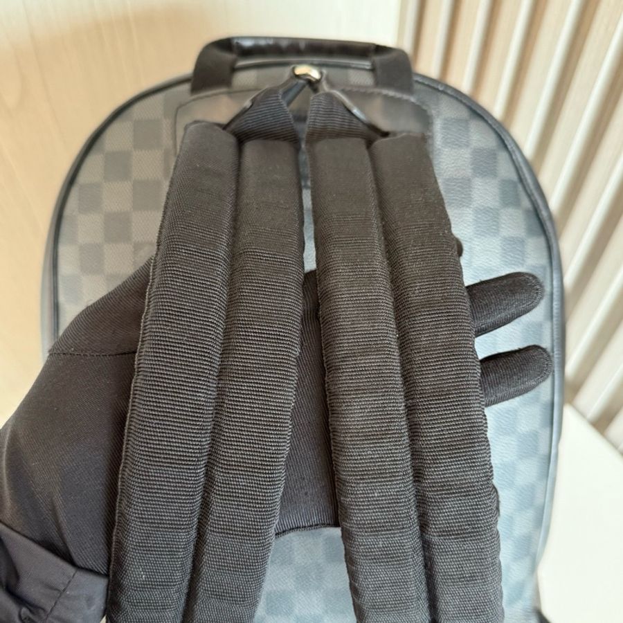 Louis Vuitton 路易威登 黑武士 棋盤格 雙肩包 尺寸30*17*39-15
