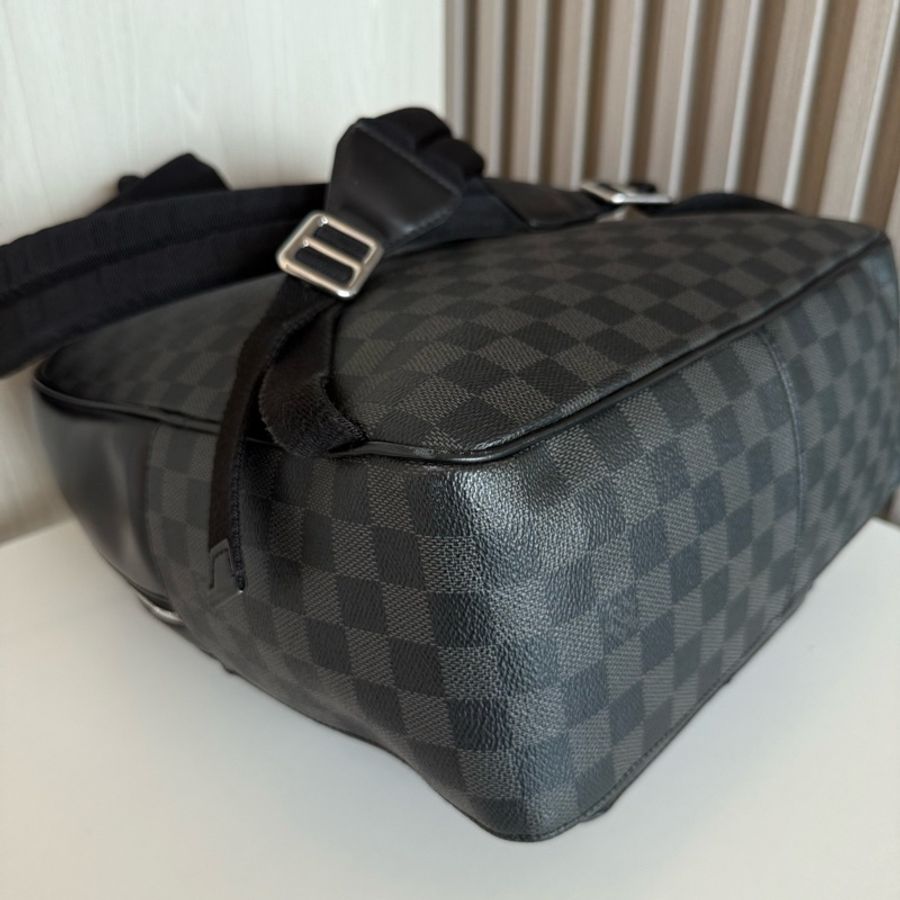 Louis Vuitton 路易威登 黑武士 棋盤格 雙肩包 尺寸30*17*39-19