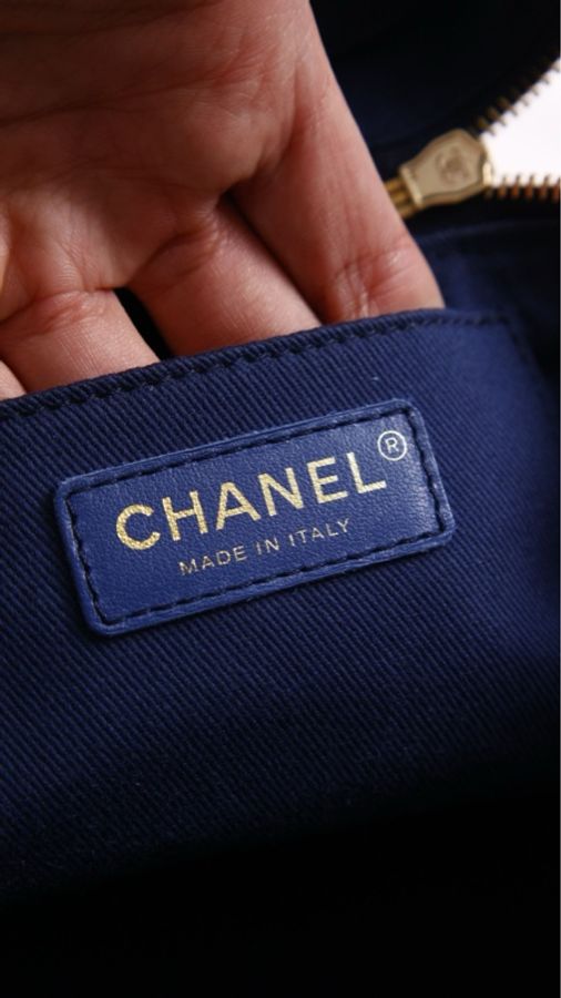 Chanel 28开丹宁牛仔外缝线CC发财包水桶包单肩包-14