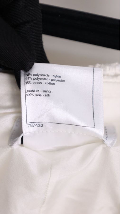 Chanel 09年春夏系列秀款黑白流苏滚边圆领两口袋外套半裙套装FR38 24/5-15