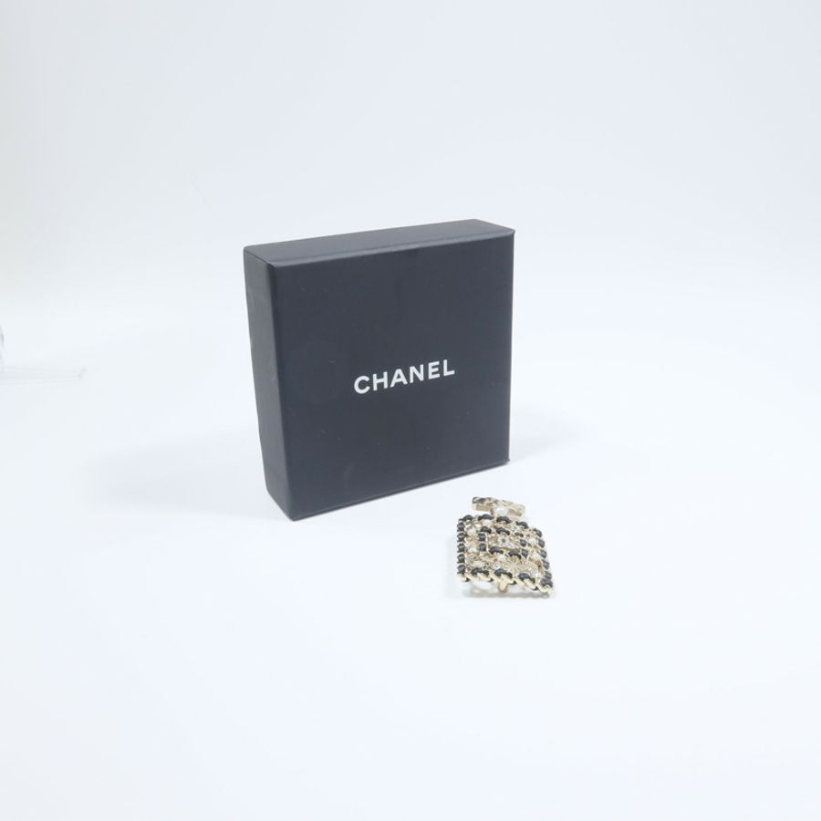 CHANEL 金屬/皮革Brooch胸針-8