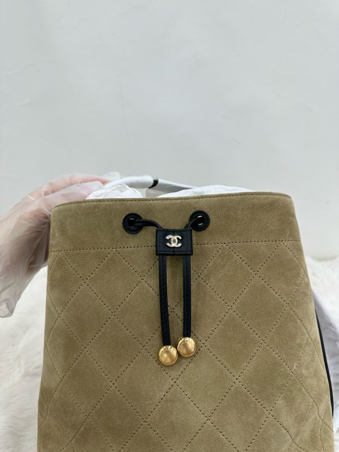 Chanel 香奈兒 26B 水桶包 卡其色麂皮 全新 有購證-6