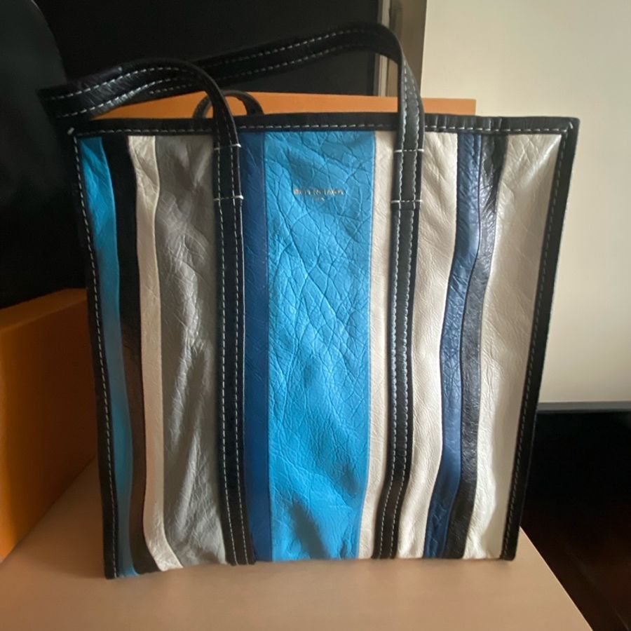 shopping tote-0