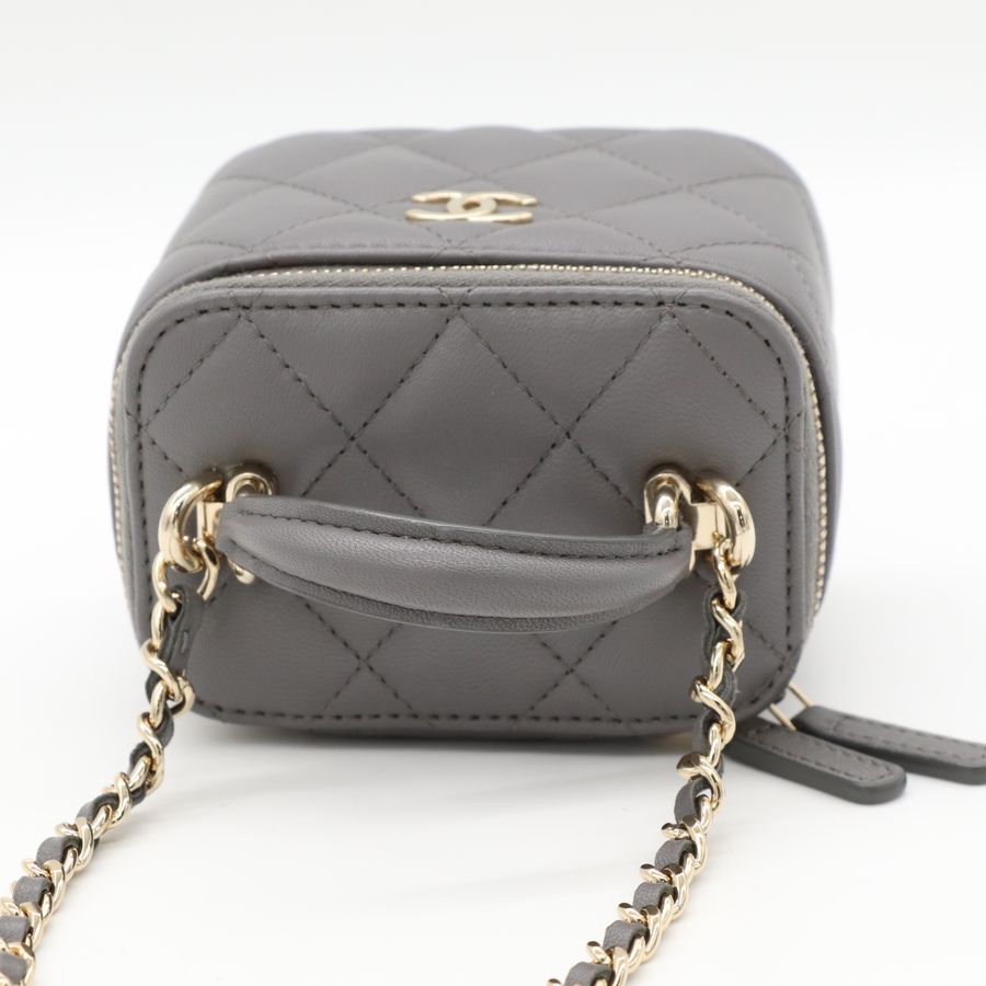 Chanel 香奈兒 Mini Vanity Case 灰色 化妝包 斜背包 鏈條包-7