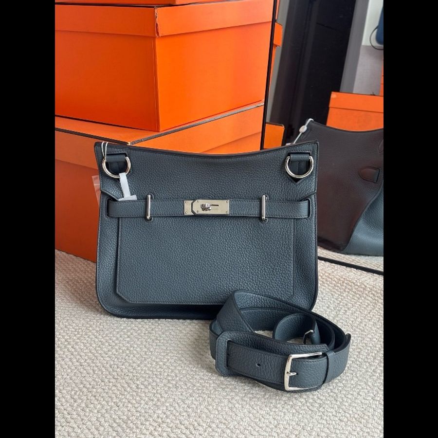 Hermes Jypsiere 31
暴風藍 tc皮-7