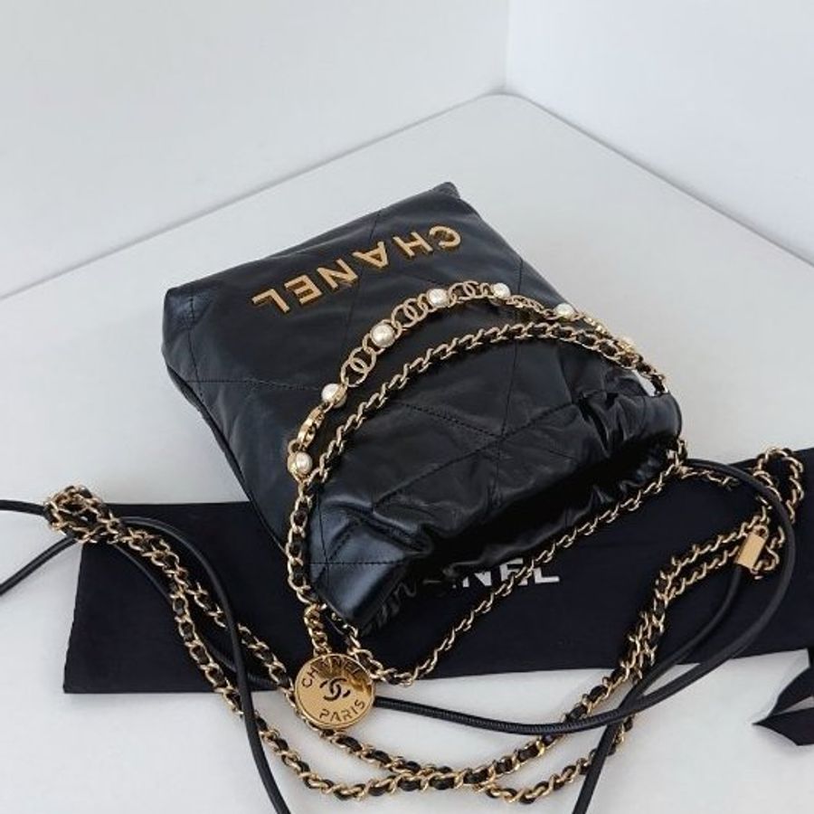 近新品 香奈兒/Chanel 黑金mini Bag珍珠鏈迷你垃圾袋牛皮 芯片款-4
