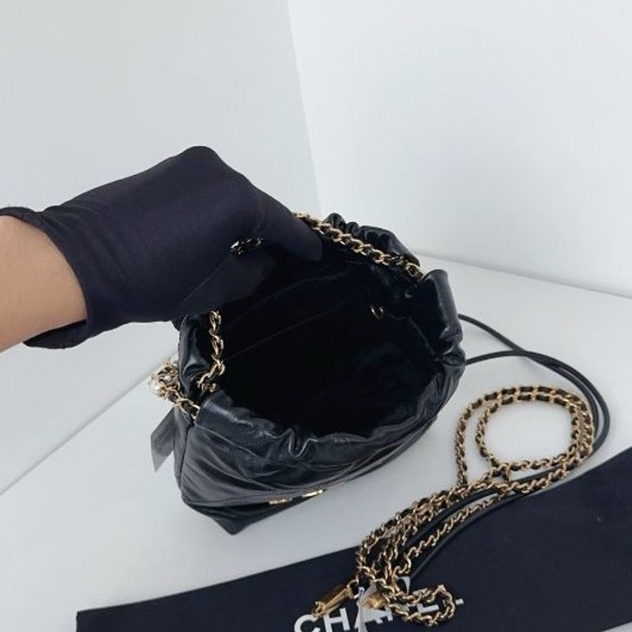 近新品 香奈兒/Chanel 黑金mini Bag珍珠鏈迷你垃圾袋牛皮 芯片款-8