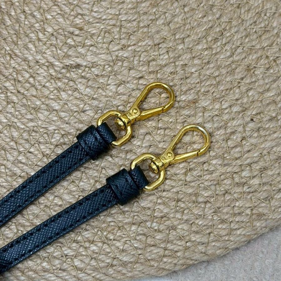 (稀有補貨🫶🏻🫶🏻)🏷️Prada 普拉達.Duet Re-Nylon 小水桶-19