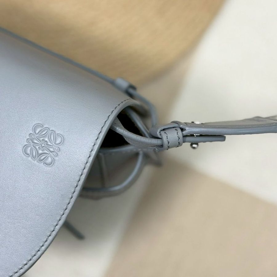 (激甜!錯過可惜🩶)🏷Loewe 羅意威.Mini Gate Dual 珍珠灰-24